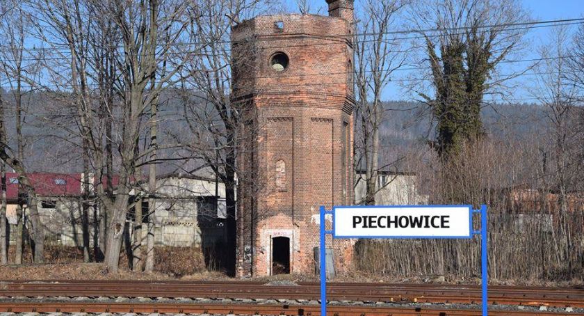 Ostatnia wieża wodna na linii kolejowej do Szklarskiej Poręby