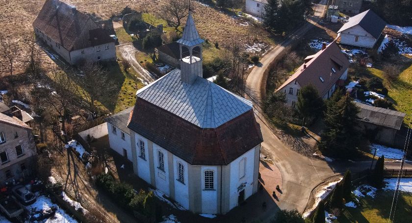 Kościół Matki Bożej Różańcowej w Radomierzu