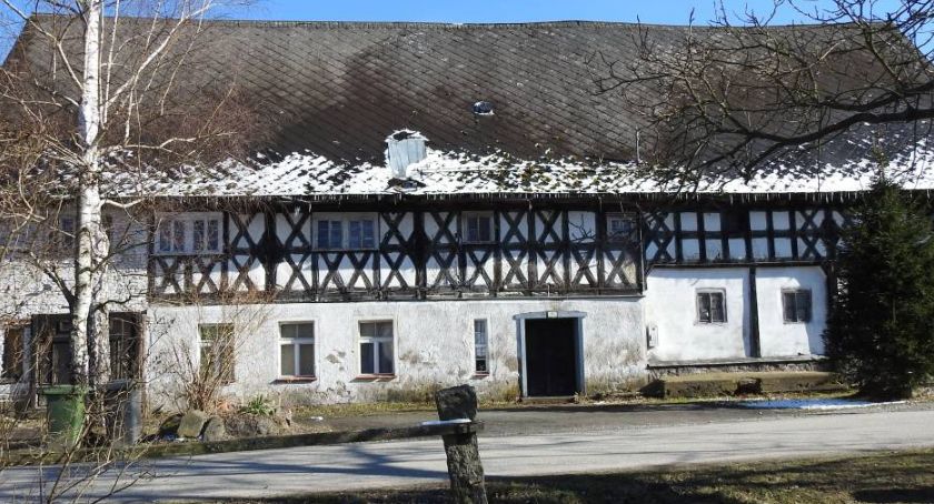 Gruszków - Niedźwiedzia wieś w Rudawach Janowickich