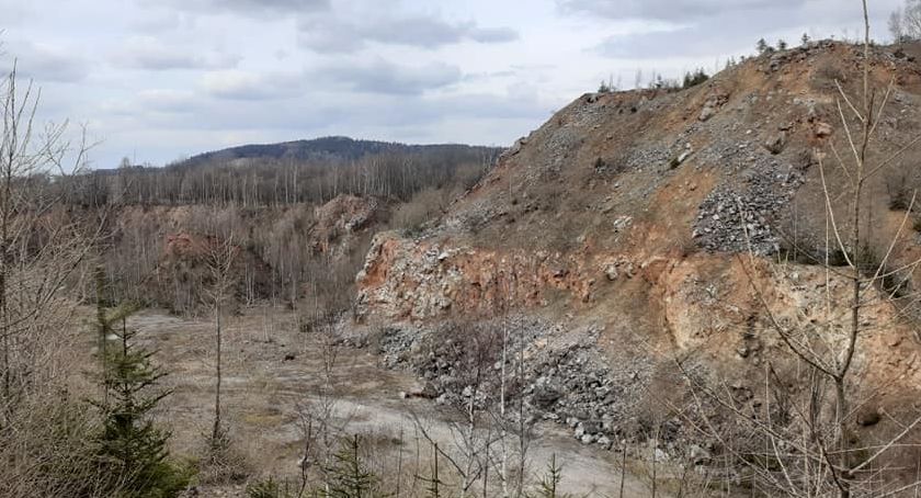 Kamieniołom Sobocin w Mysłowie - geologiczna mozaika Gór Kaczawskich