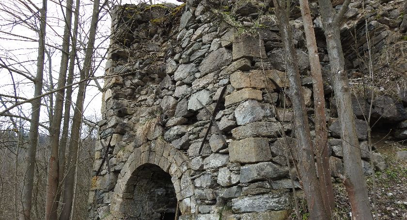 Ruiny Wapienników (Przełęcz Okraj i Jarkowice)