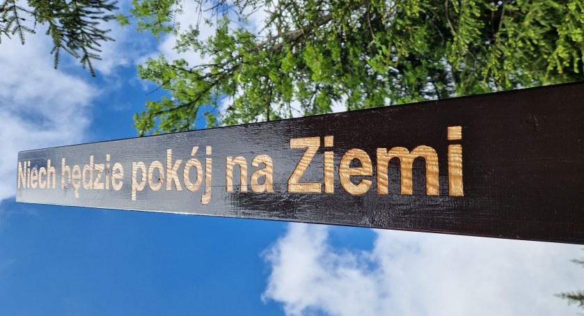 Słup pokoju stanął nad Izerą
