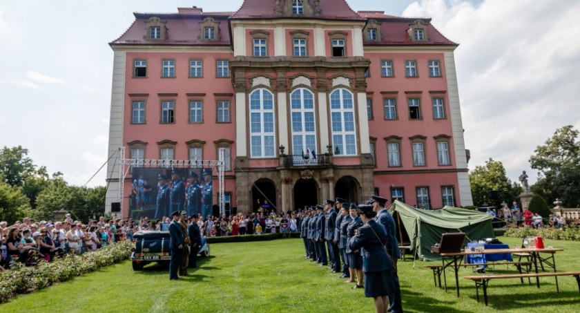 Letni Festiwal Tajemnic
