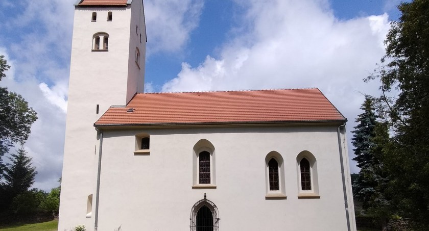 Rycerski kościół w Świnach