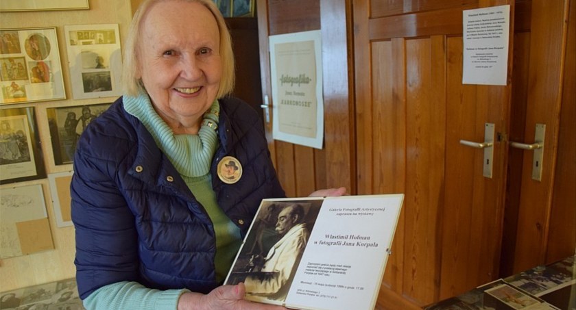 Historia niezwykłej przyjaźni malarza z fotografem. Galeria Jana i Janiny Korpal w Szklarskiej Porębie.