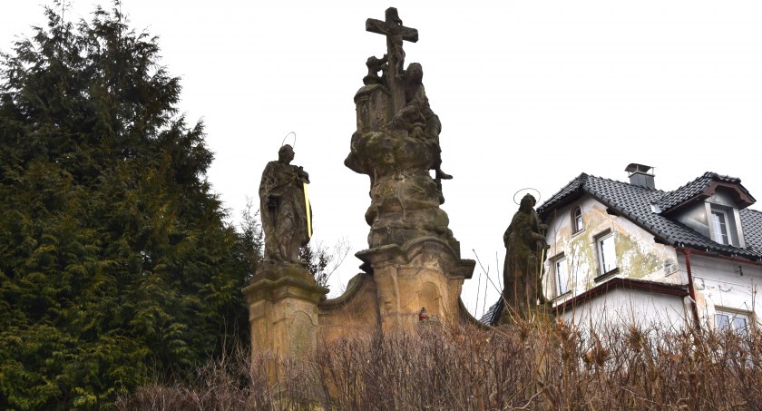 Trzech Świętych - Najcenniejszy zabytek sakralny Hodkovic nad Mohelkou