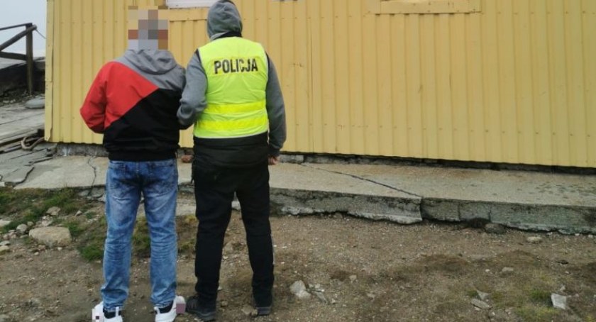 Uciekł w góry przed sprawiedliwością