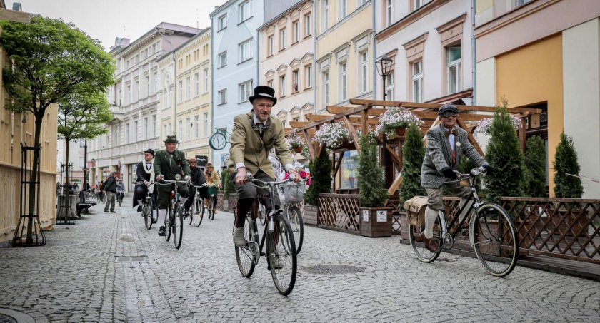 Już w najbliższą niedzielę 15 Jeleniogórska Parada Rowerów Retro