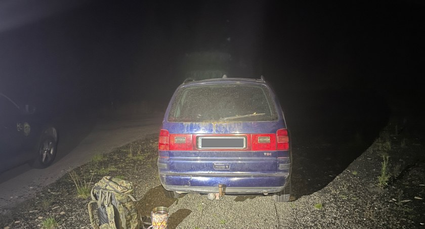 Zbierali jagody w miejscu niedozwolonym. Zapłacą wysokie mandaty. 