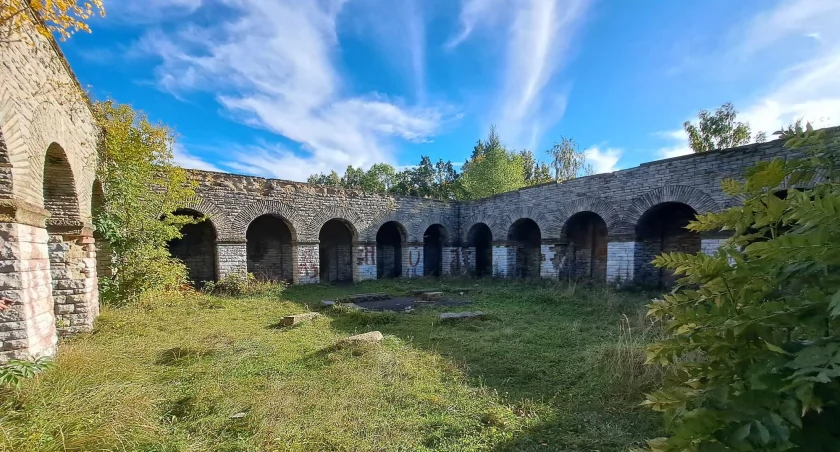 Wałbrzyski Totenburg  - Owiane mrocznymi legendami Śląskie Mauzoleum