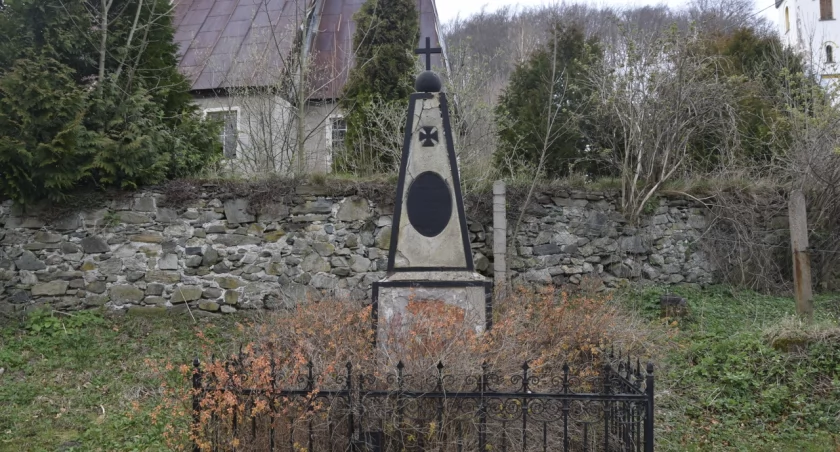 Pomnik poległych w I wojnie światowej (Wieściszowice)