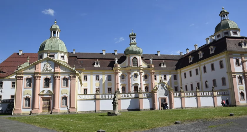 Marienthal w Ostritz. Najstarszy w Niemczech klasztor cysterek.