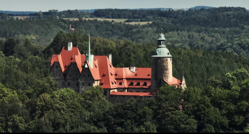 Ostatni Tydzień Wakacji w Zamku Czocha: Zakończ Lato z Magią i Przygodą