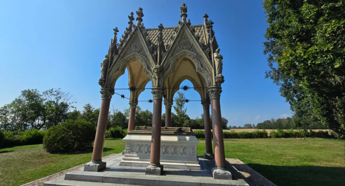 Ossarium w Chlum. Przejmująca pamiątka bitwy pod Sadową