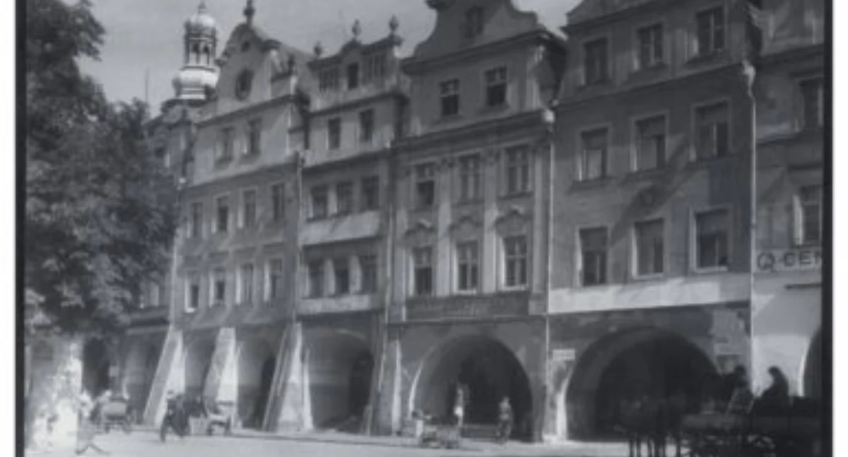 Jelenia Góra w fotografii Jana i Janusza Bułhaków. 1945-1950
