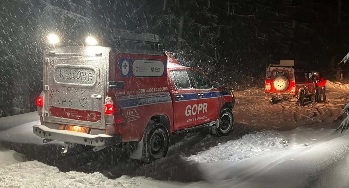 Zamiecie, huragan i brak rozwagi – GOPR ratuje 19 turystów w ekstremalnych warunkach