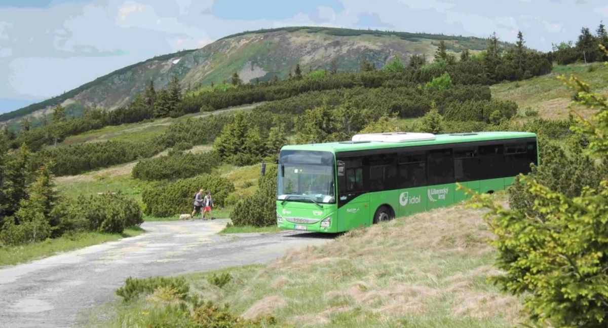 Turyści nie stracą możliwości dojazdu autobusem w najwyższe partie czeskich Karkonoszy