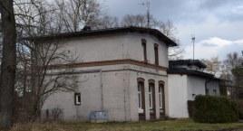 Stacja kolejowa w Łomnicy. Wkrótce znów pojadą tu pociągi.