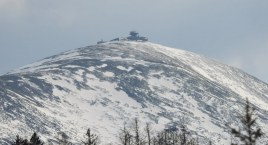 Zdobywcy Śnieżki. Kto pierwszy wszedł na najwyższy szczyt Karkonoszy? A kto był tam najczęściej?
