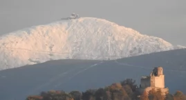 Chociaż wszędzie jest odwilż to na Śnieżce leży pona&hellip;