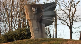 Dolina Śmierci. Świadectwo Tragicznej Bitwy pod Budziszynem. Pomnik w Crostwitz.
