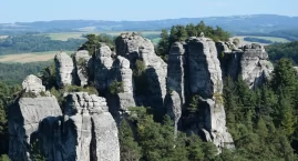 Janova vyhlidka – cicha strażniczka skalnego miasta …