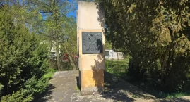 Polski pomnik w czeskim Úštěku. Pamiątka wojny czy relikt propagandy?
