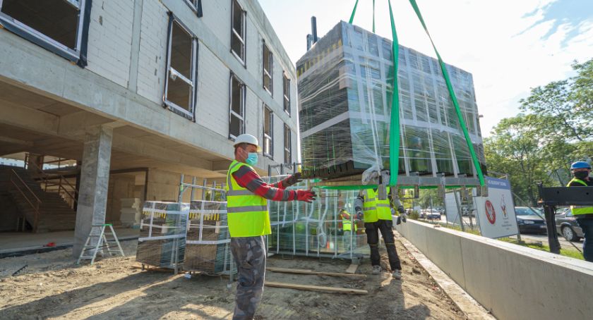 Kolejni partnerzy wspierają budowę Domu Ronalda McDonalda