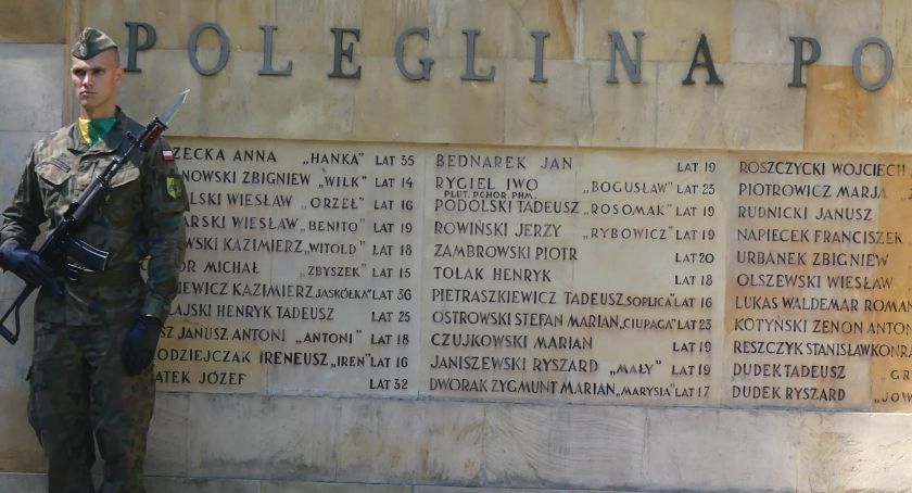 Bój pod Pęcicami  ochockich orląt