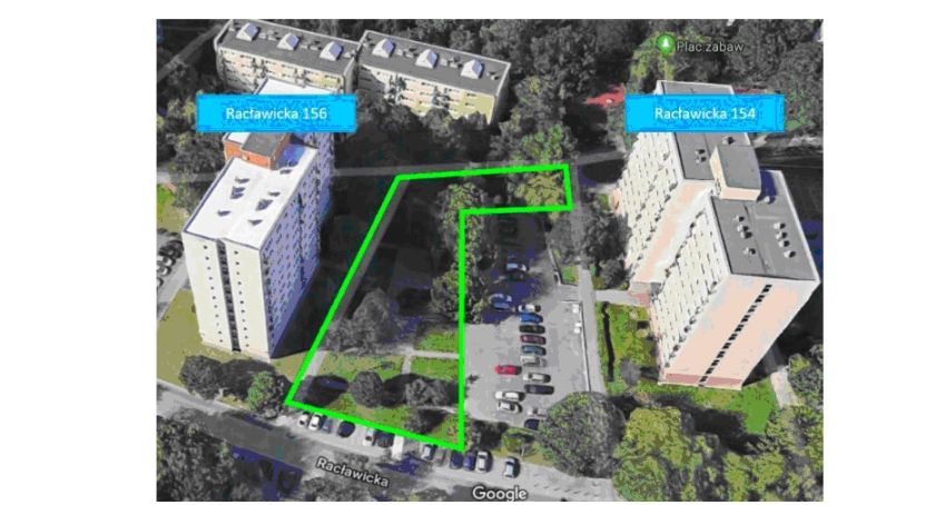 Czy na Ochocie powstanie pierwsze, ekologiczne podwórko z chodnikiem antysmogowym? 