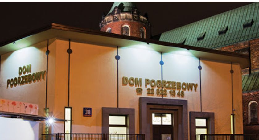Rozebrać Dom Pogrzebowy!?