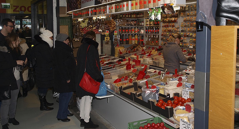 Bakalie kasze i przyprawy