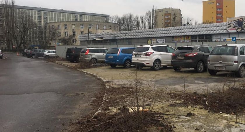 Parking na Bazarze Banacha?