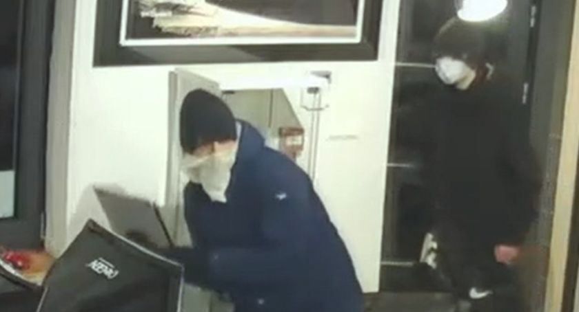 Policja poszukuje włamywaczy