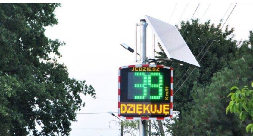 Budżet Obywatelski - radarowe wyświetlacze prędkości we Włochach i na Okęciu 
