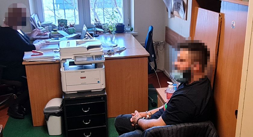 Mistrz kierownicy ucieka