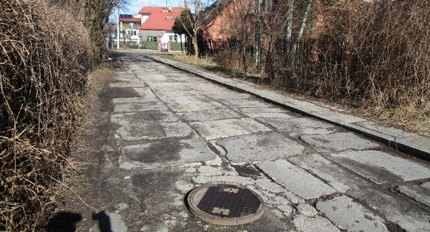 Ulica Filipinki i jej dogodności. 