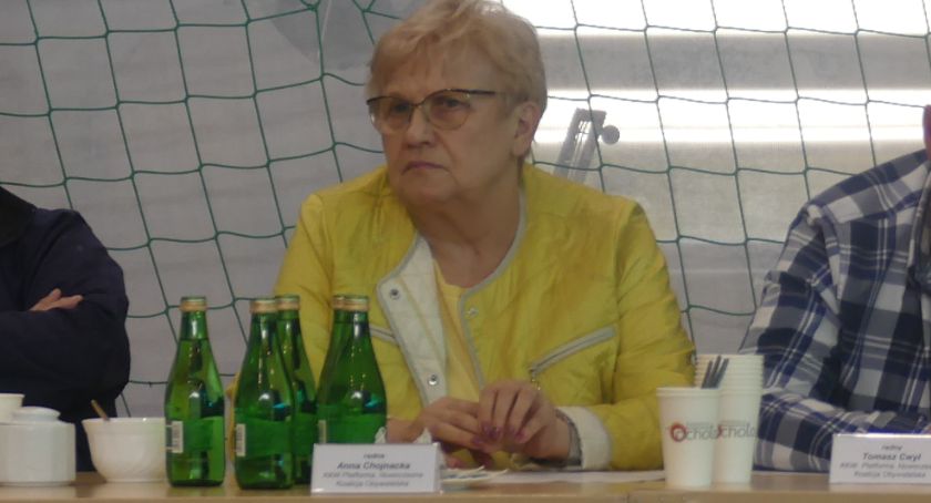 Cecylia Aleksandrowicz - nie mogę się pogodzić z takim traktowaniem mnie i spraw mieszkańców