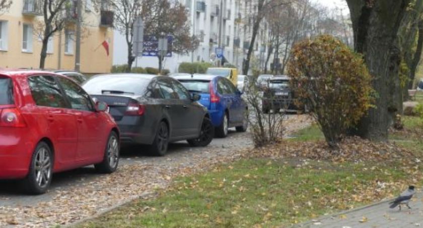 Płatne parkowanie nie wejdzie w życie w tym roku