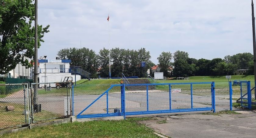 Burmistrz Włoch zaprasza do rozmów przedstawicieli RKS Okęcie