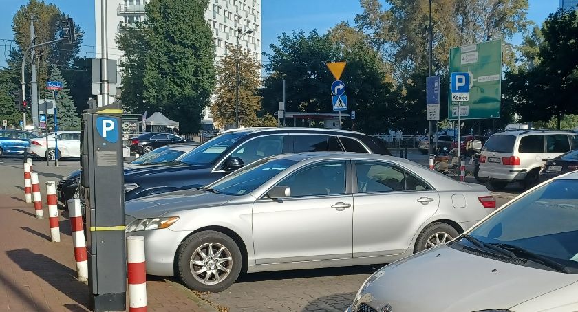 Płatne parkowanie -  abonament i identyfikator B-35