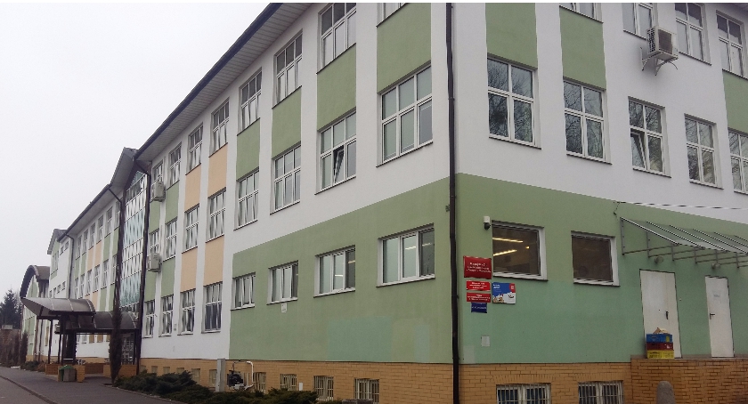 Oświatowe zamieszanie we Włochach