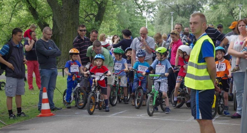 Wyścigi na rowerkach - każdy Wygrywa. Jak to możliwe?