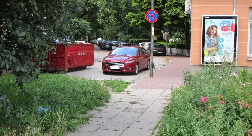 Dla kogo postawiono ten znak? 