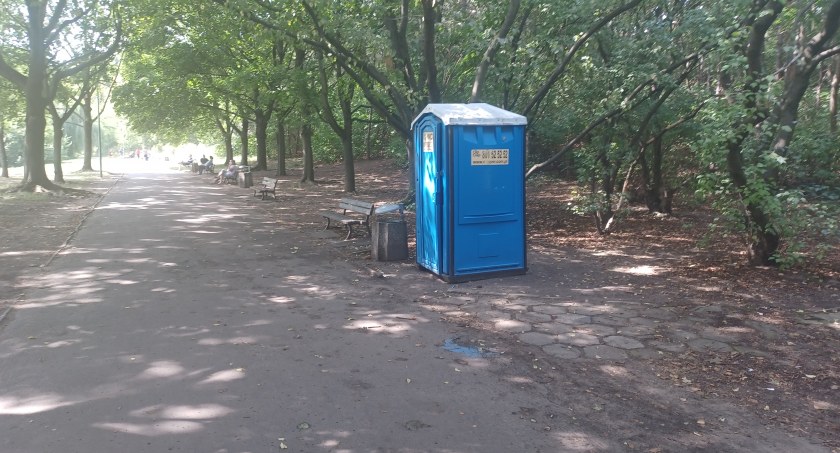 Koniec toalet typu toi - toi w Parku Szczęśliwickim 