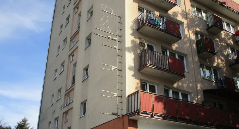 Syrenka na Grójeckiej czeka na reanimację!
