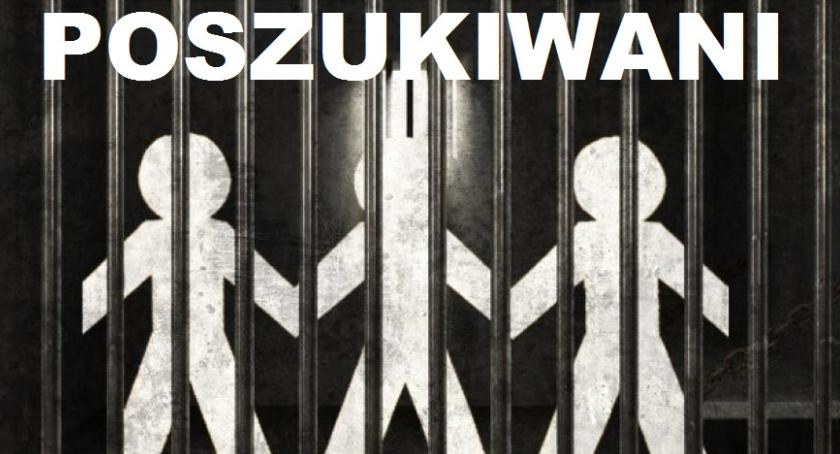 Poszukiwani sprawcy rozboju przy użyciu noża