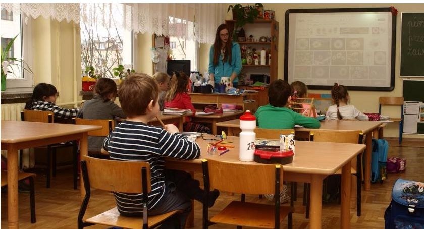 Zapraszamy do Szkoły Podstawowej nr 97 im. Polskich Noblistek