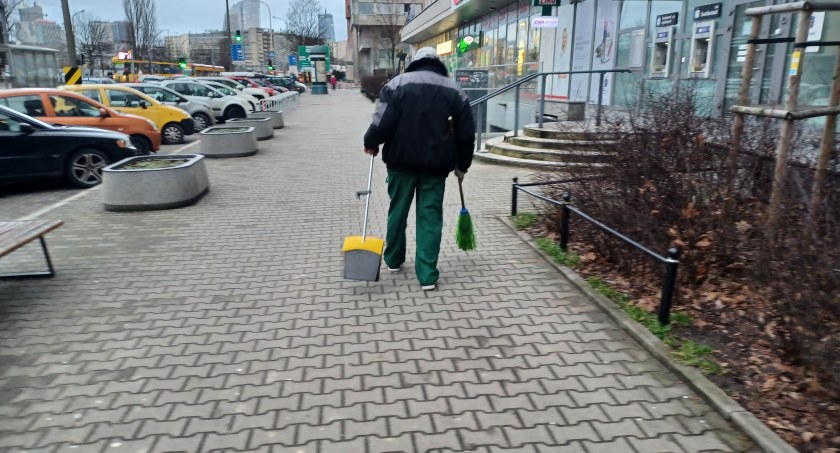 Jak oceniamy czystość na Ochocie?
