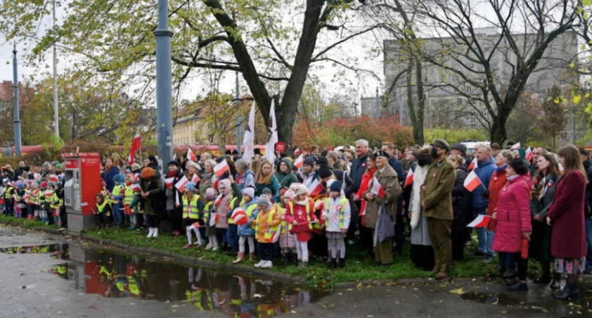 Zaśpiewajmy razem Hymn Narodowy
